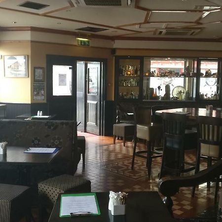 Galway Arms Inn Dış mekan fotoğraf