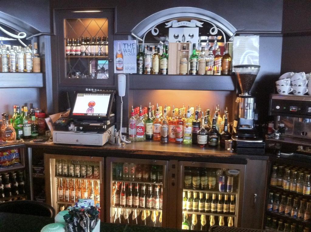 Galway Arms Inn Dış mekan fotoğraf